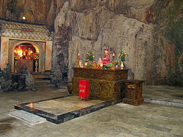 070-Пещера с Буддой